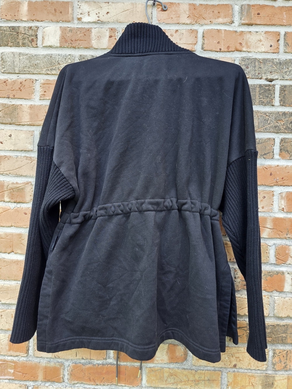 Varley Black Zip-Up Drawstring Utility Jacket - Picture 8 of 16